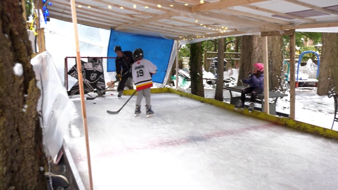A Metro Vancouver dad figured out the secret to making a backyard rink last in mild weather