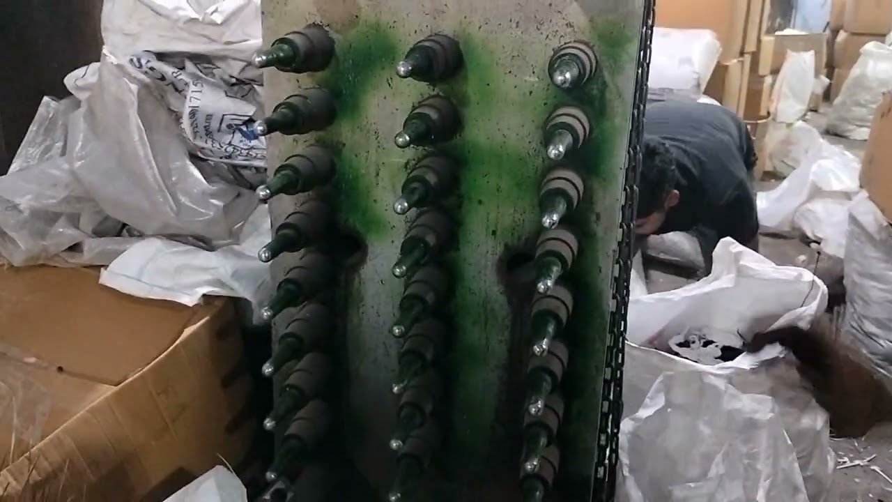 Injection molding machine kya hoti hai? I Ye kis kaam mein aati hai? I explanation of manufacturing 