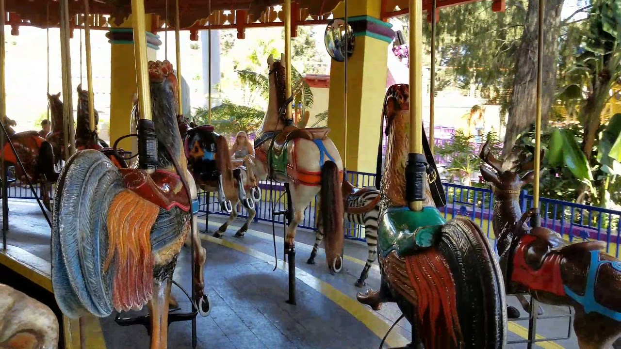 Knott's Berry Farm Carousel