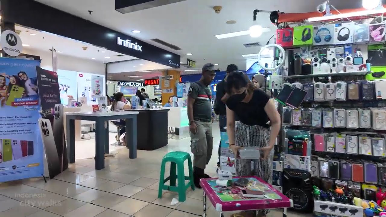 Suasana ITC Cempaka Mas Tahun 2025 - Pusar Grosir Terbesar - Mengenang Masa Kejayaan