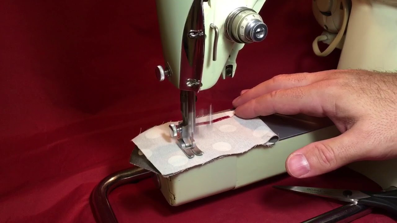 Singer 320k sewing machine sewing test using standard universal needle 15x1 705H