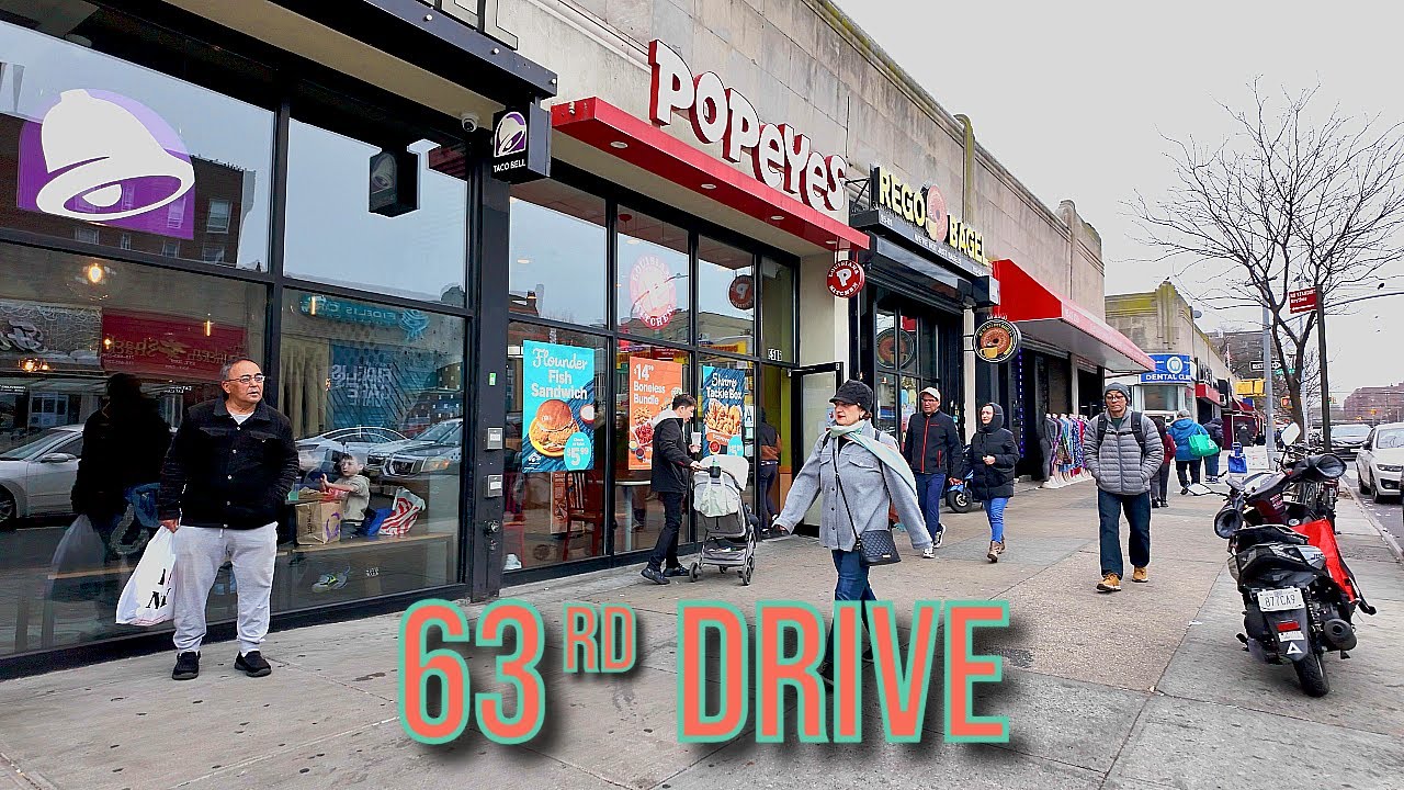 【4K】𝐖𝐀𝐋𝐊 🇺🇸 Discover 63rd Drive in Rego Park, NYC 🚕🗽🌭
