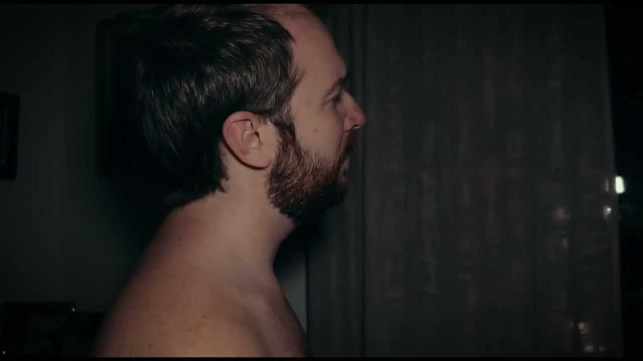 GUARDANDO LA PIOGGIA