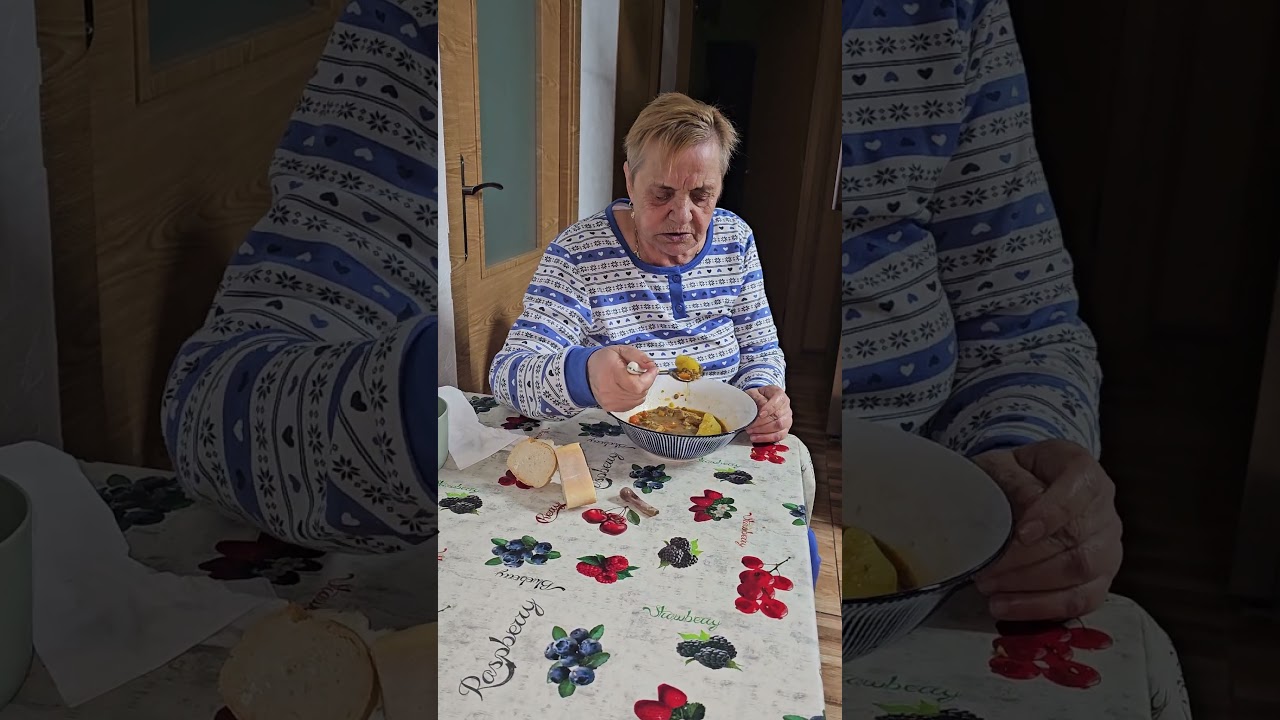 Mama îmi spune acum că e 8 martie! 🎉 La ora asta, abia mai pot ține ochii deschiși. 😴