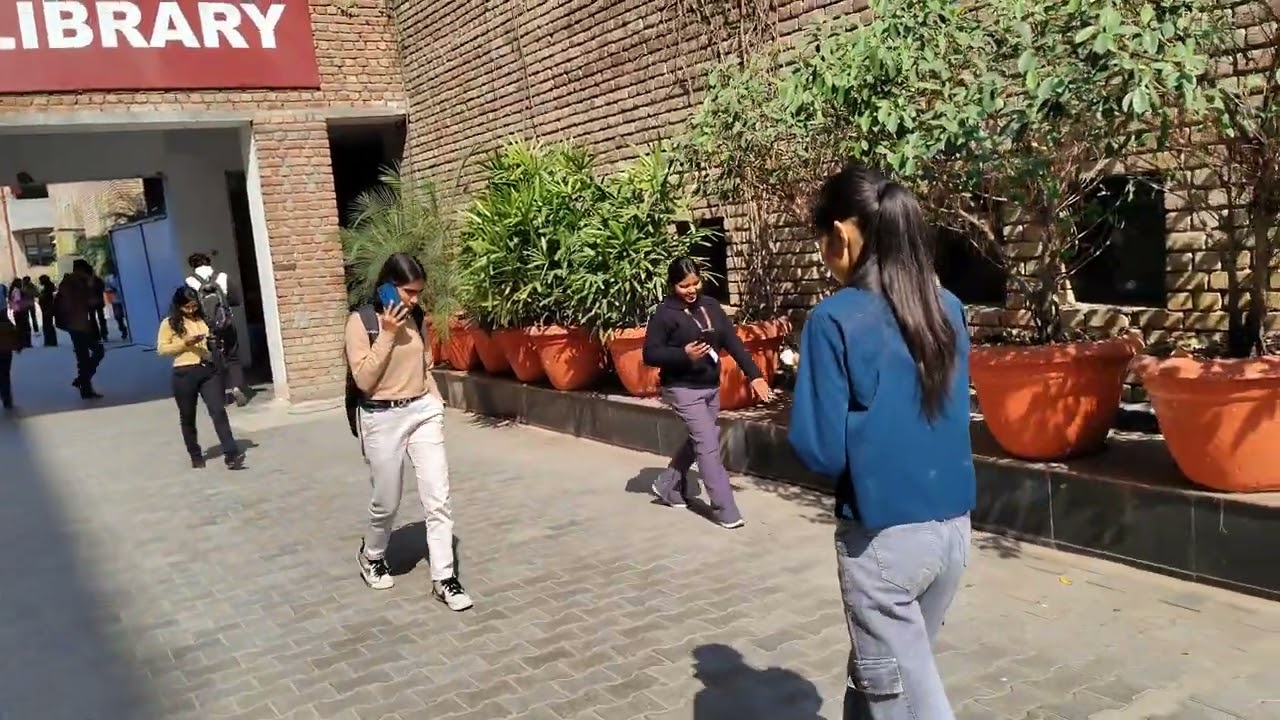 Lpu vlog #lpuplacements #lpu #cute 