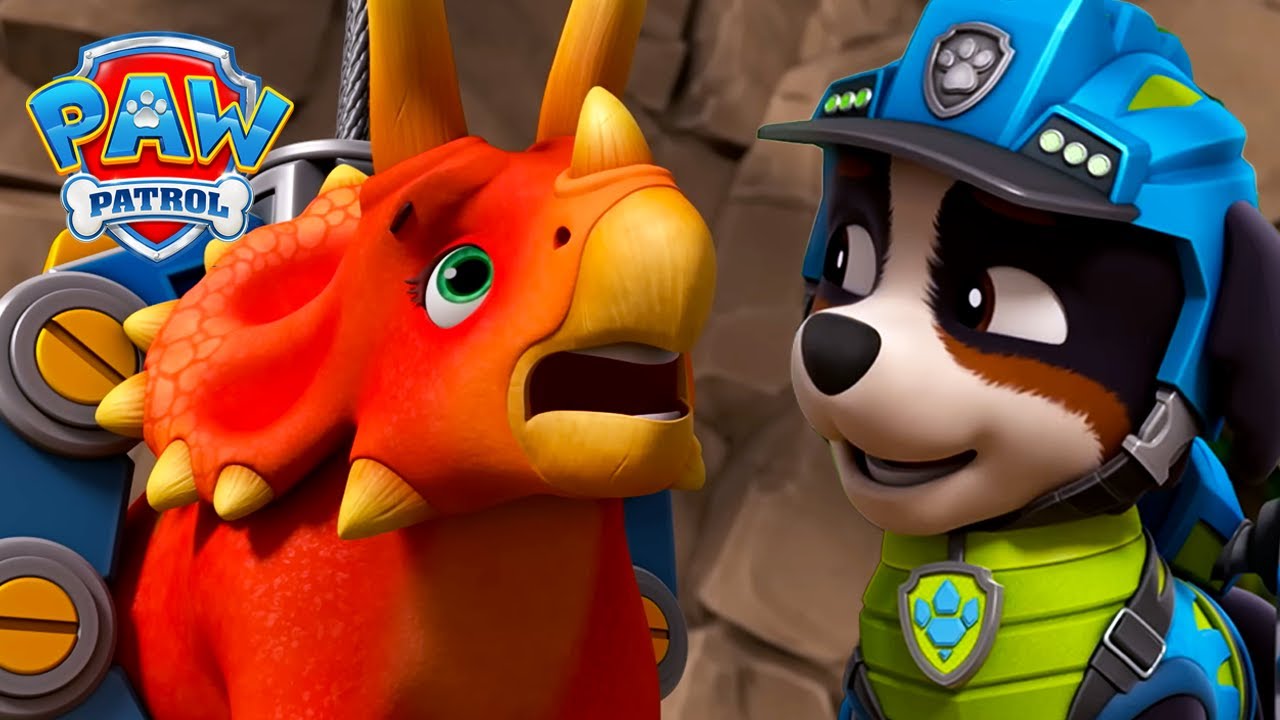 Een Triceratops neemt Francois mee voor een wilde rit! | Mancs Őrjárat | PAW Patrol
