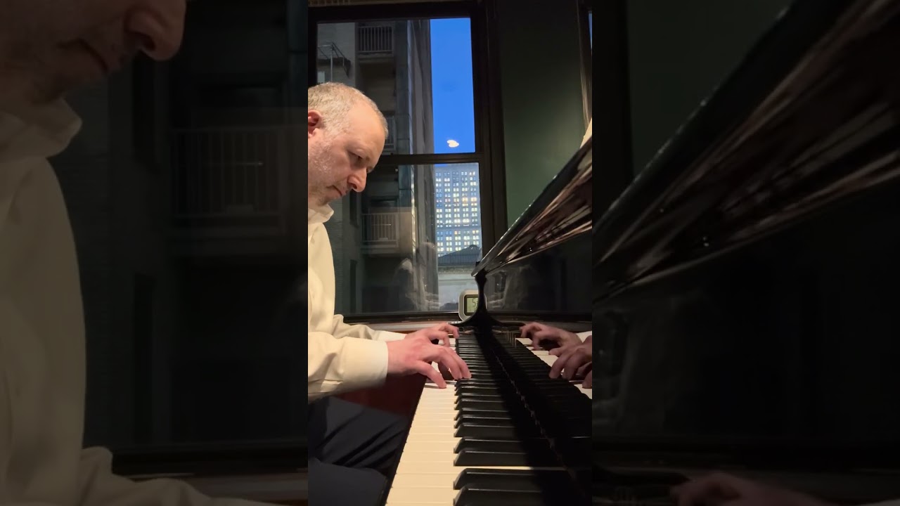 “12 minutes of sadness”, piano improv 
