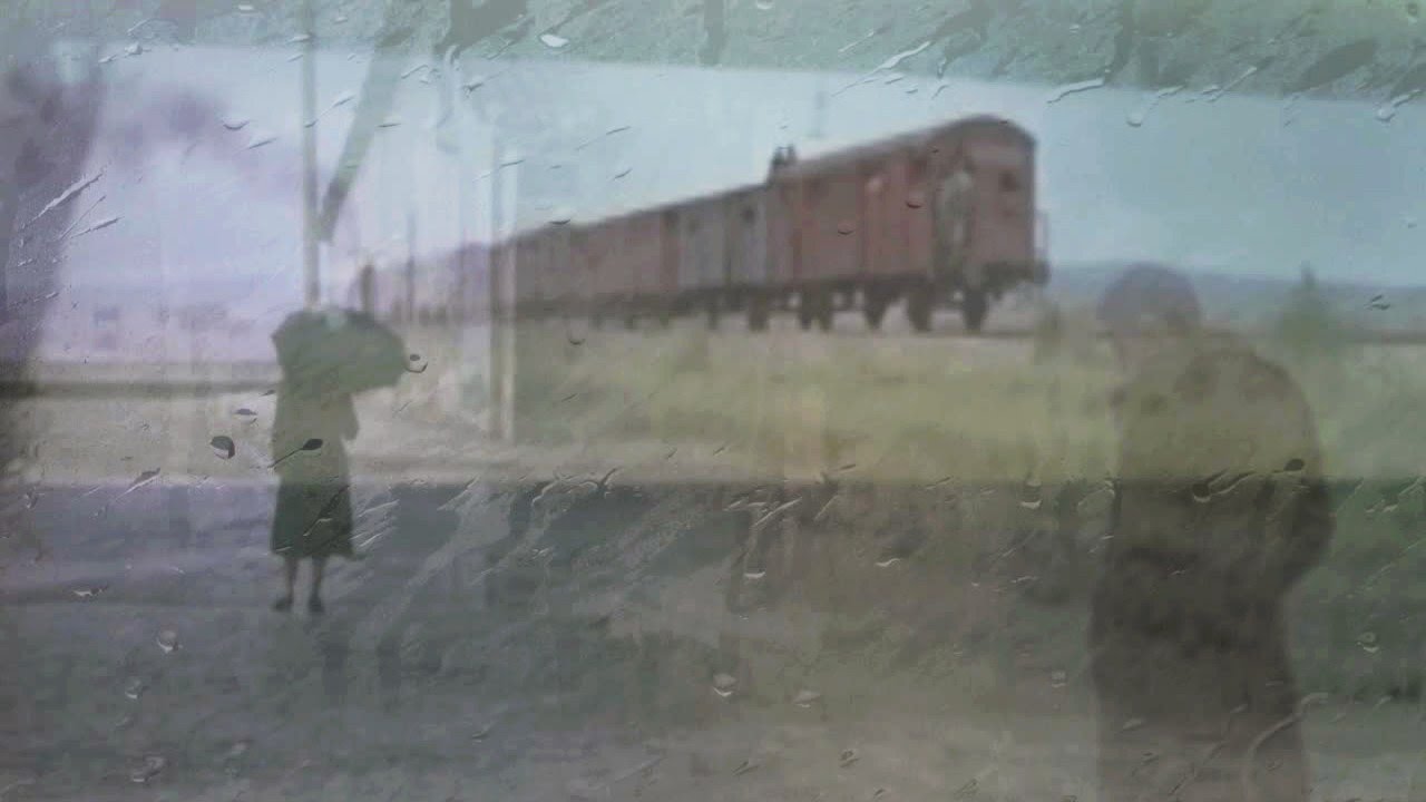 Το τρένο φεύγει στις οκτώ - Μαρία Δημητριάδη