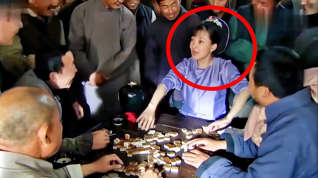 兒媳借10塊去賭博，一出手為婆家贏回半個家當，連公公都給她敬酒｜Chinese Dramas