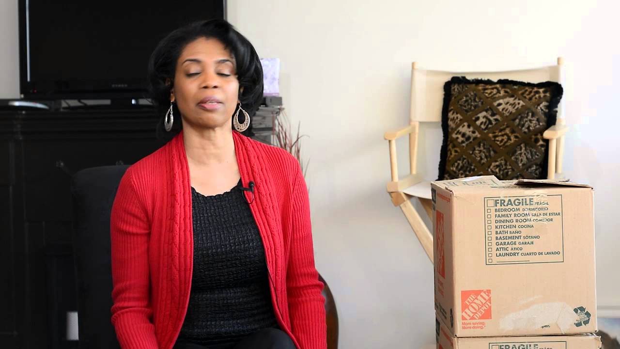 How to Pack for Moving in a Hurry : Fold, Pack & Go