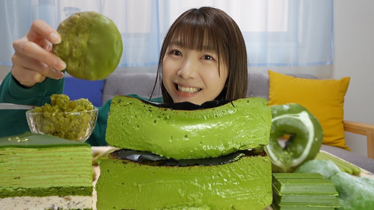 抹茶のとろけるチーズケーキとスイーツを食べまくる！