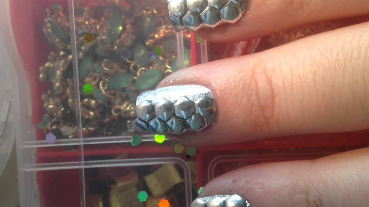 Hex Nail Stud Armor Tutorial!