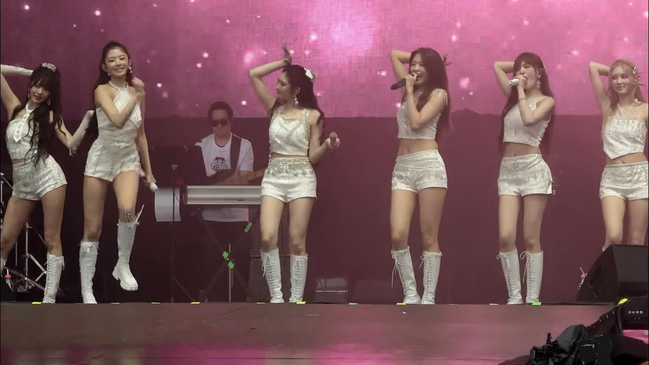 IVE 아이브 Lollapalooza Berlin 2025 ATTITUDE barricade fancam 20250712