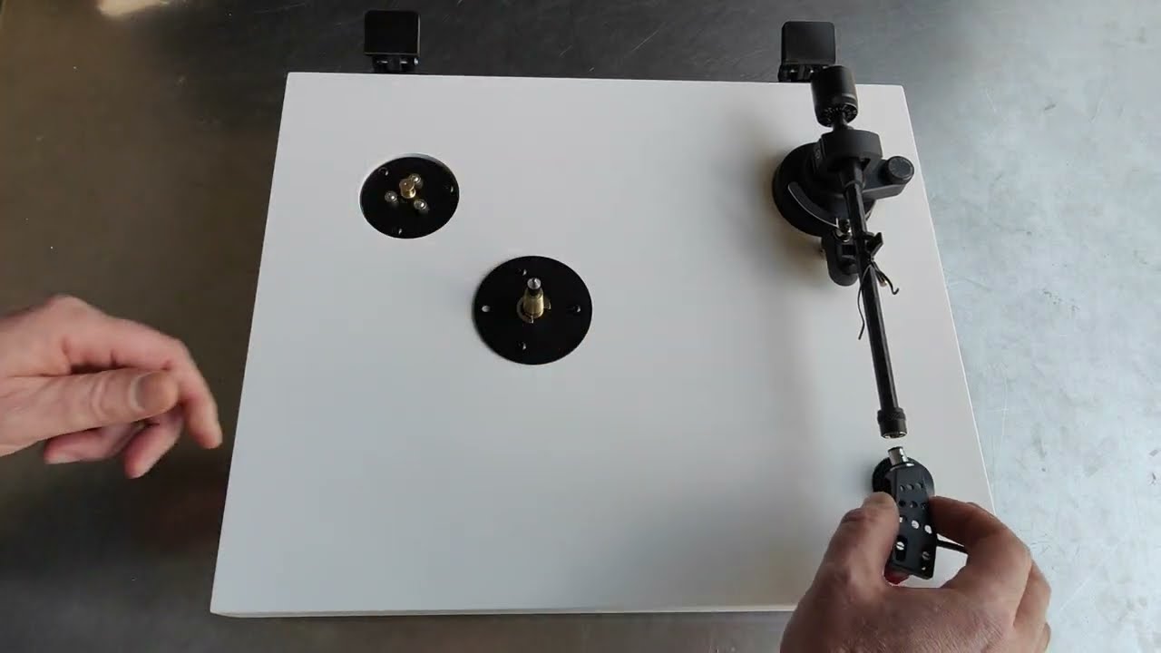 Argon Audio TT-4 Turntable hands-on and deep unboxing