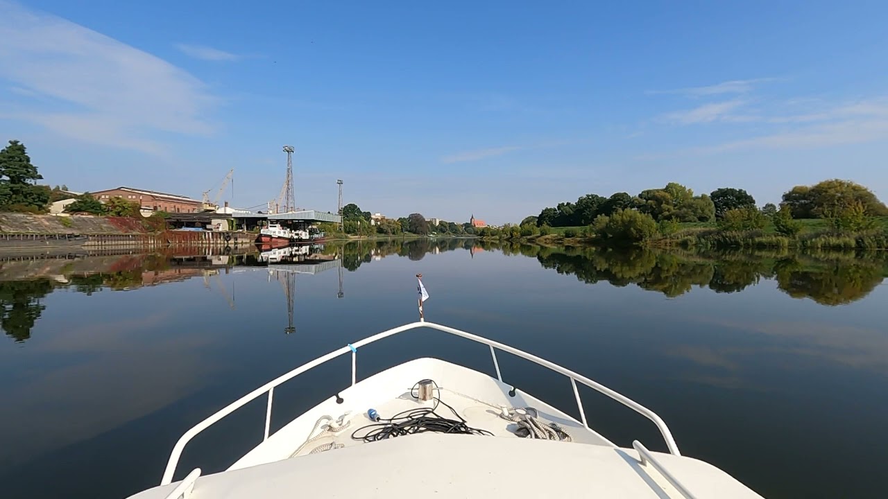 Eisenhüttenstadt OT Fürstenberg (Oder) - Fahrt durch den „Fürstenberger Innensee“ (Oder-Spree-Kanal)
