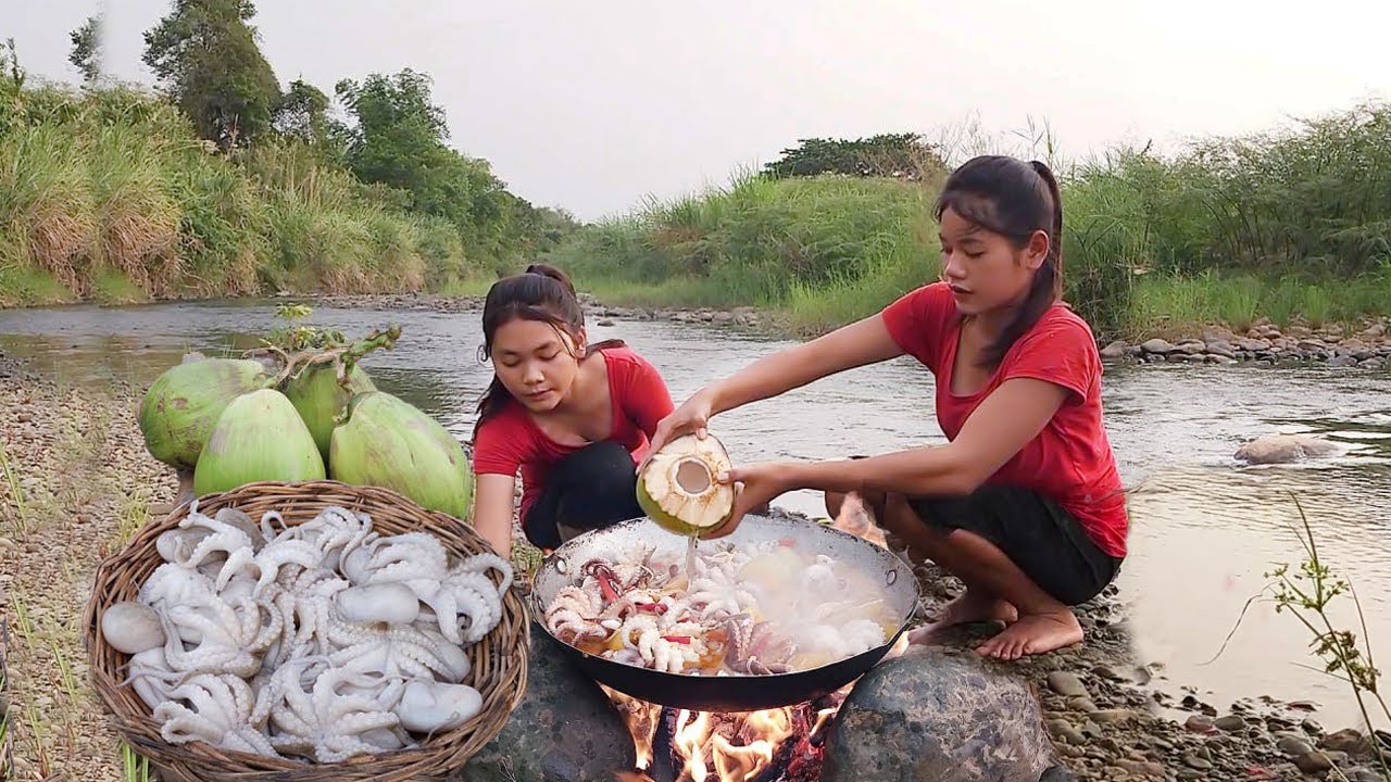 Special Octopus Cooking recipe by Cooking Octopus with Coconut for jungle food you must try