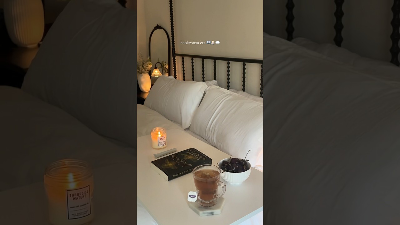 Reading night 📖🕯️☁️ 