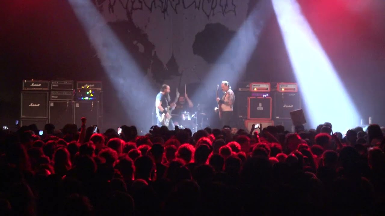 HIGH ON FIRE  Hollywood, CA.  8-22-2025