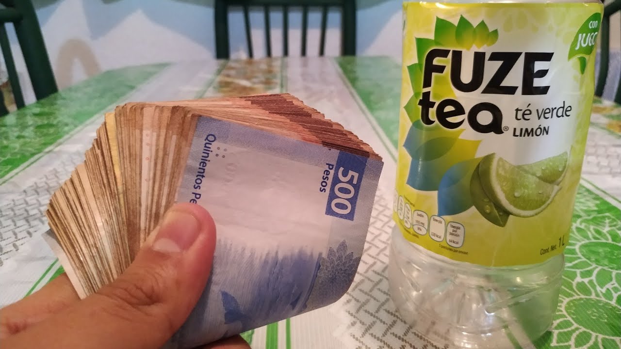 Reto de la botella llena de dinero... Cuánto dinero hay dentro de una botella de un litro??