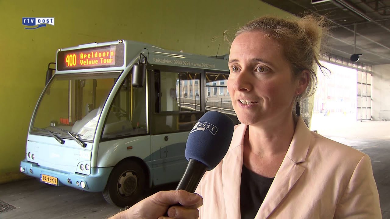 Syntus heel blij met 'mafste buschauffeur van Enschede', maar hij heeft wel fouten gemaakt