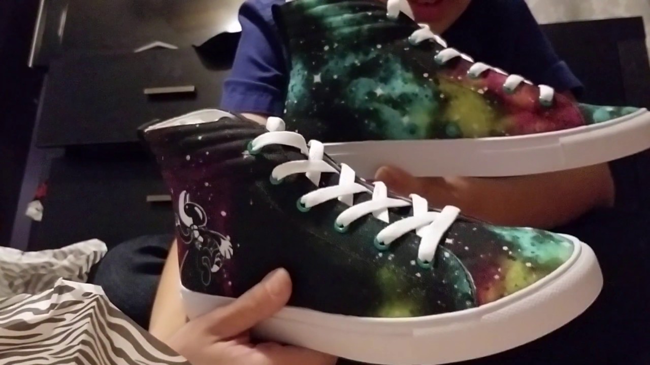Hyena Agenda galaxy shoes unboxing!