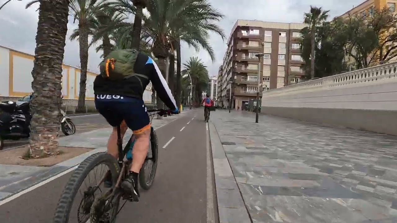 2RUEDASGORDAS-UNA VUELTA POR CARTAGENA-28-02-2.026