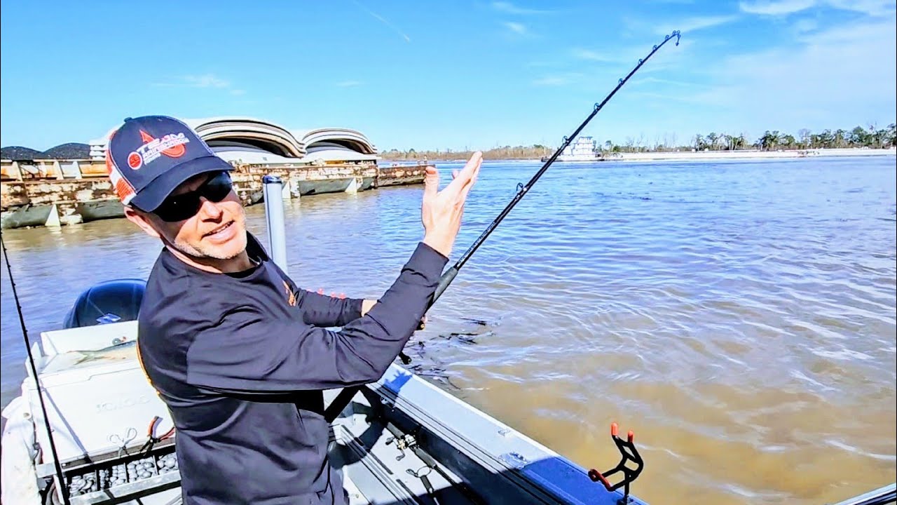 Mississippi River Honey Hole Fishing