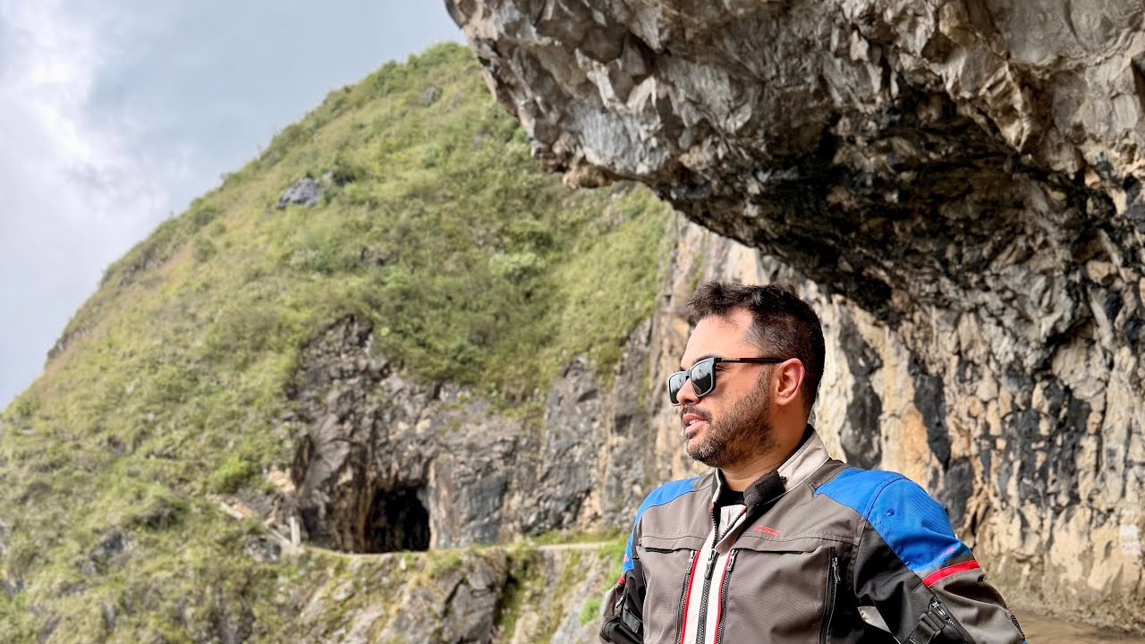 Túneis de Karkatera – “Estrada da Morte Peruana”
