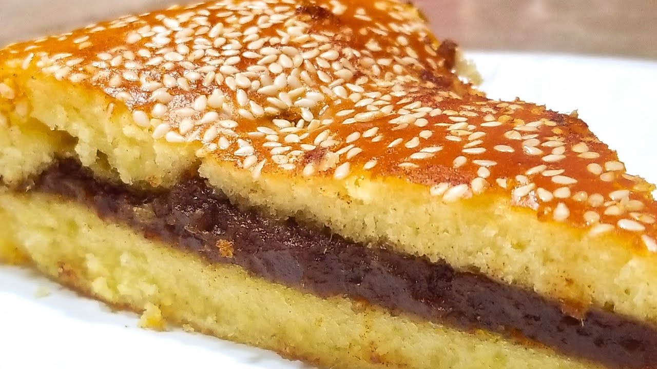 كيكة محشية بالتمر /dates cake