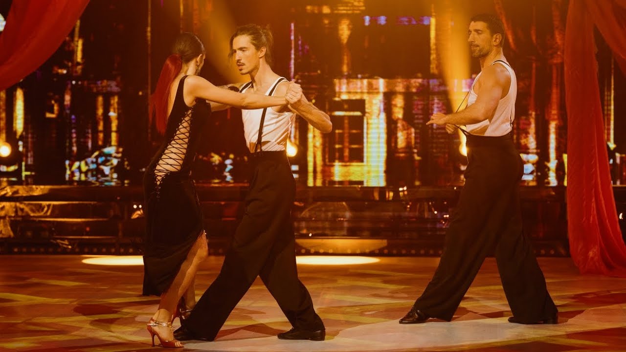 Ples sa Zvijezdama, Marko Petrić & Gabriela Pilić & Slavko Sobin, Argentinski tango,  sezona 2022