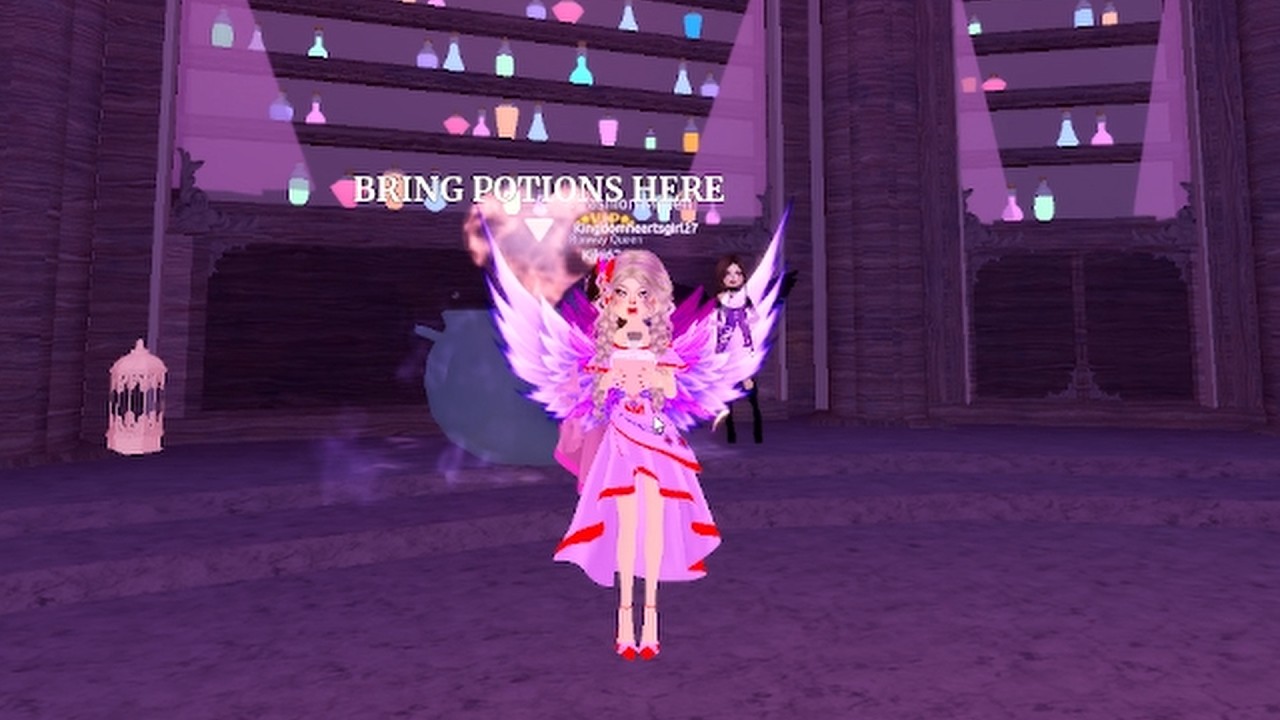 VALENTINES QUEST in Dress to Impress