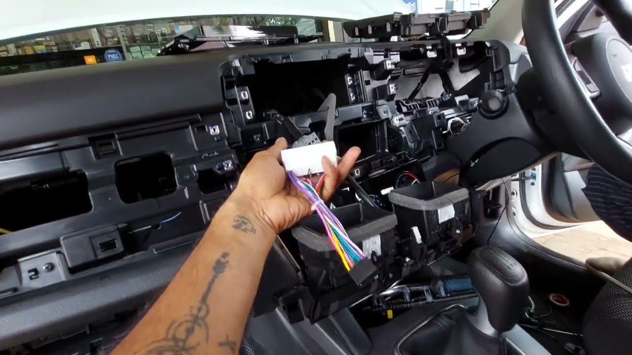 how to remove Kia seltos 2024 stereo panel |base model Kia Seltos music system installation