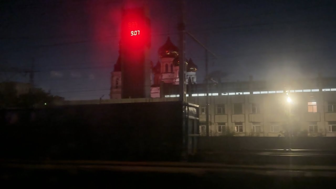 Прибытие на станцию Тверь, на поезде №256, Сообщением: Новороссийск - Мурманск. 