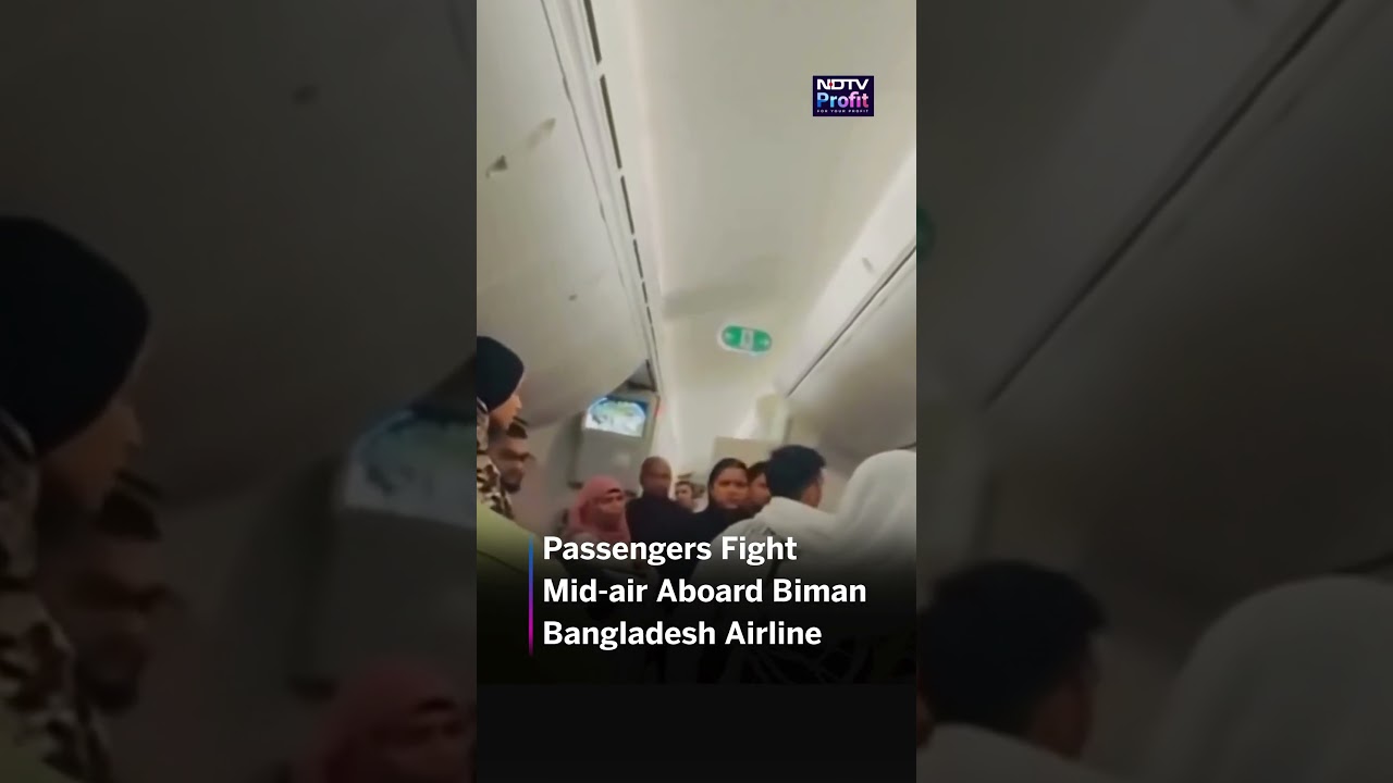 Passengers break into fight mid-air #shorts #viral