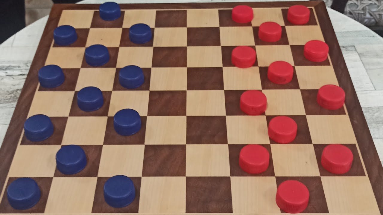 أقوى كلاسيكو في لعبة الداما 🔥 مواجهة نارية بين توفيق  الروس و عبدالسلام ♟️ نهاية حبسات الأنفاس! 
