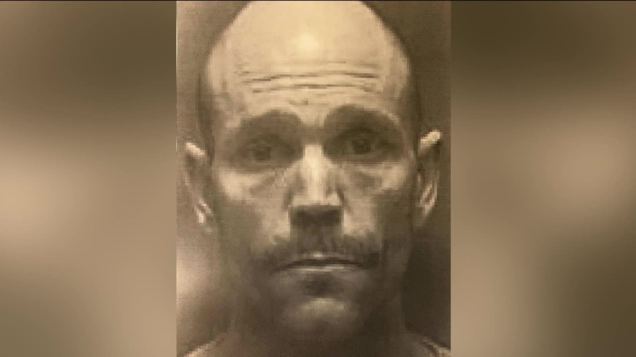 'Do not approach' escapee from Virginia mental hospital, authorities warn