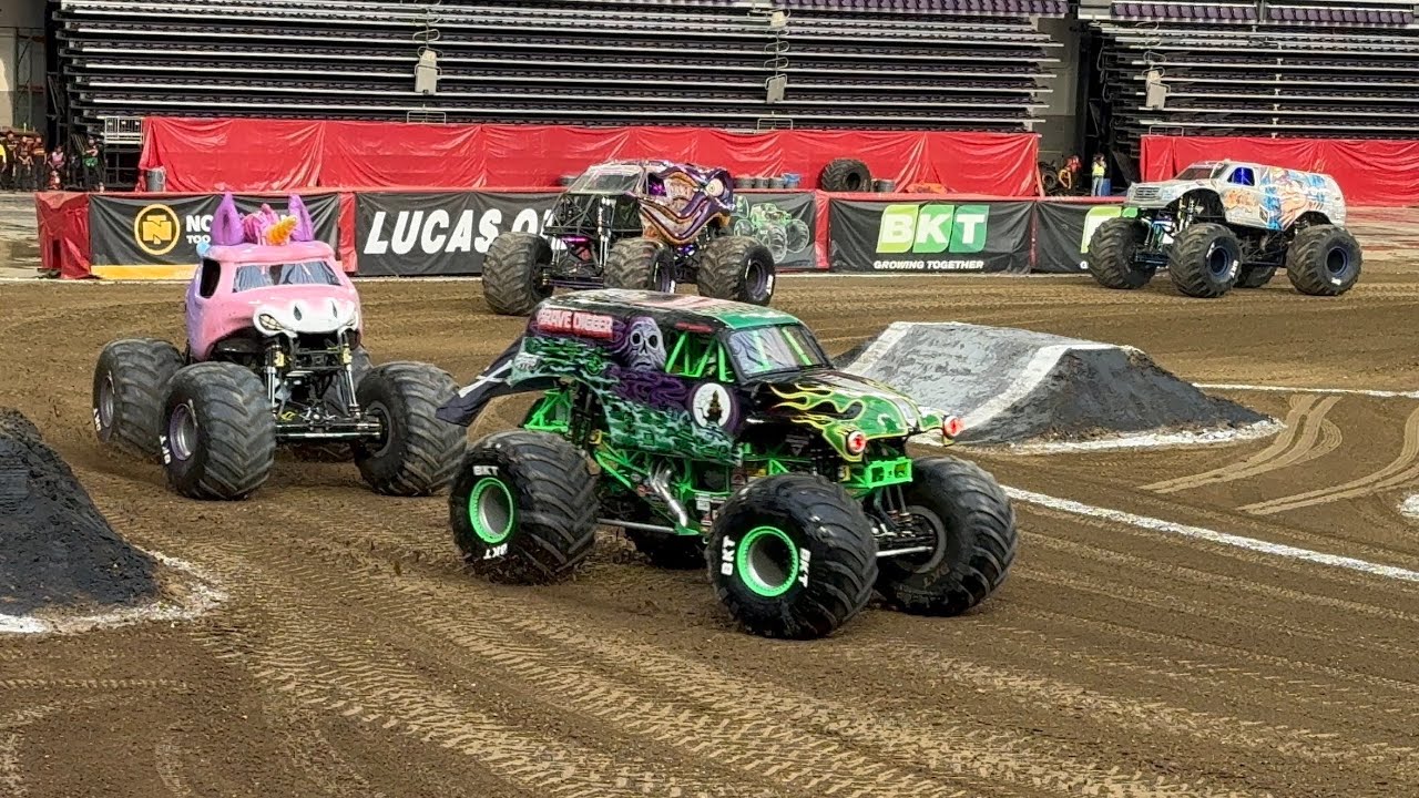 Monster Jam Minneapolis MN 2025 Show 2 Intros & Racing