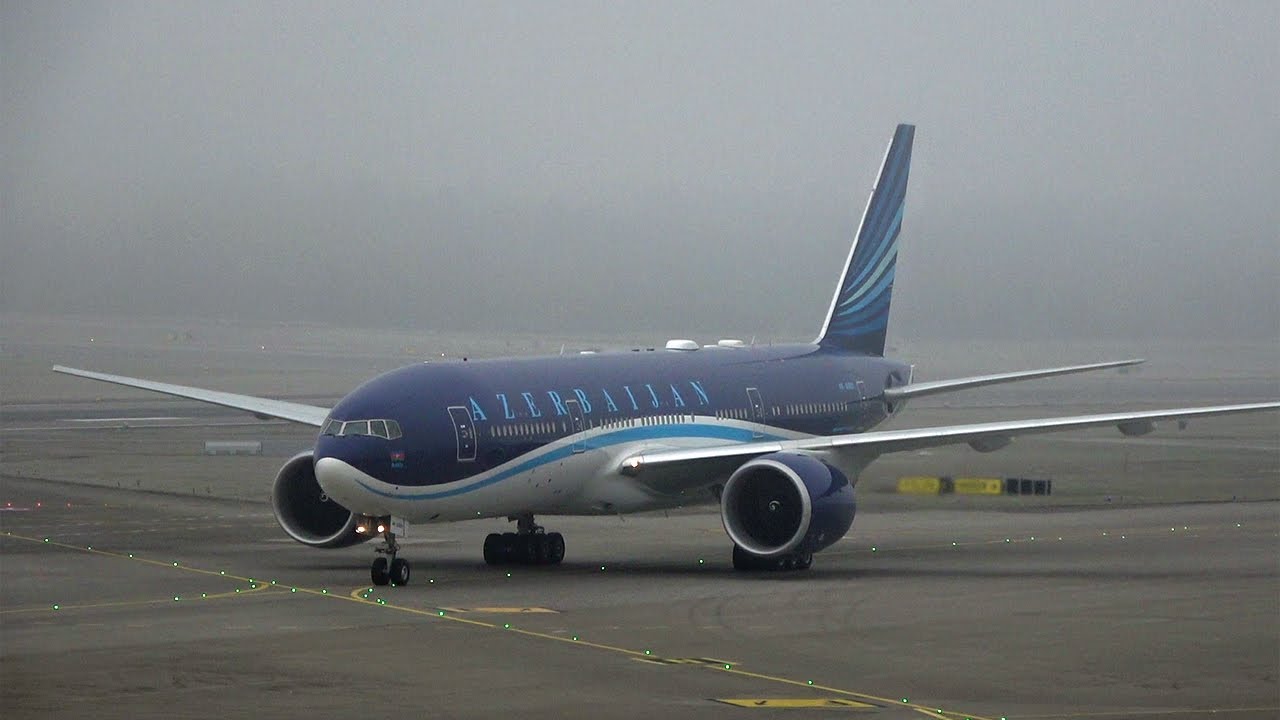 Boeing 777 Azerbaijan 4K-AI001