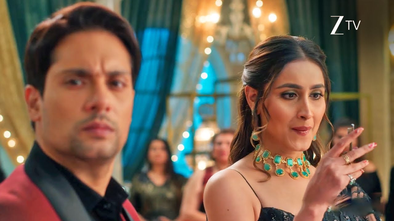 TUMM SE TUMM TAK | Mansi gets the office keys from Aryavardhan.