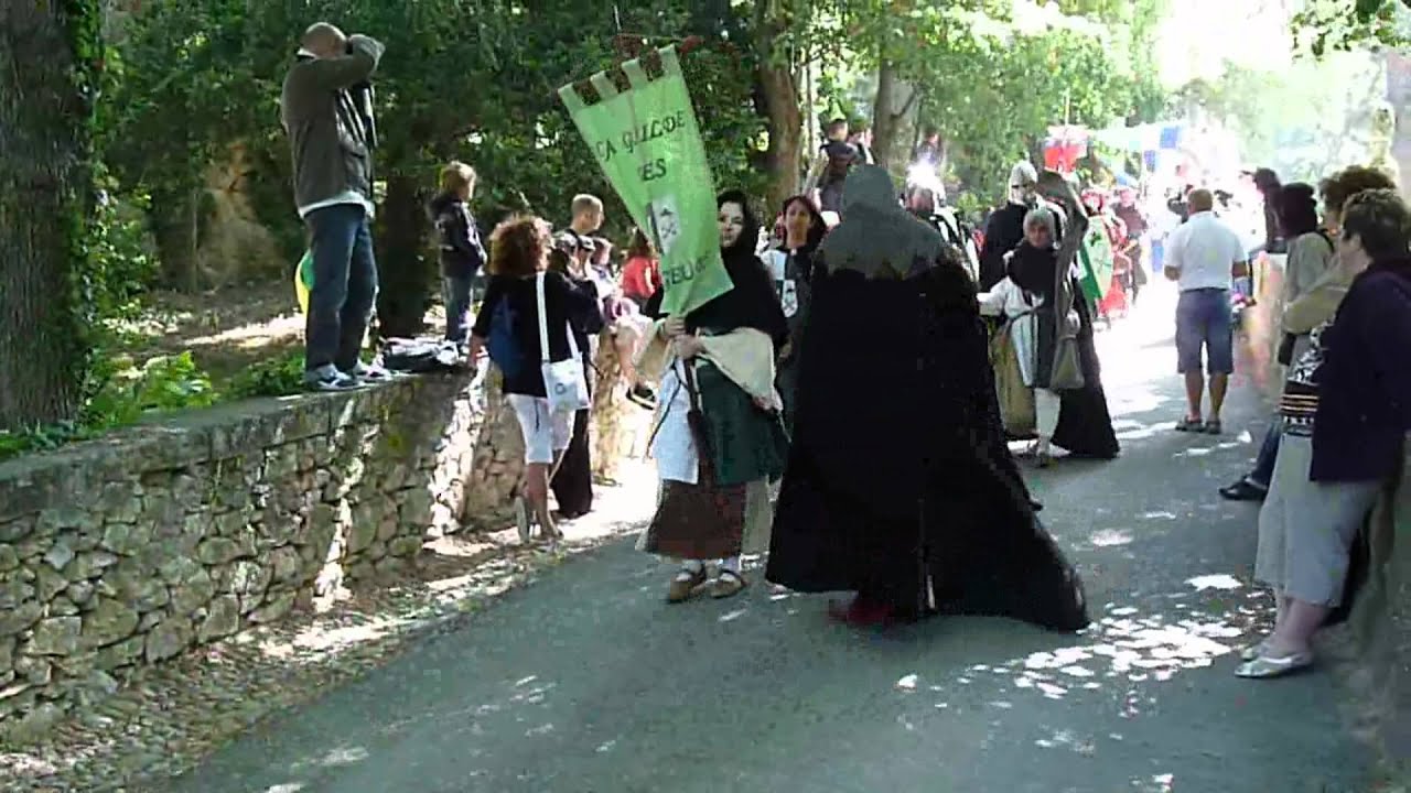 LA BARBEN  MEDIEVALE  15   MAI  2011