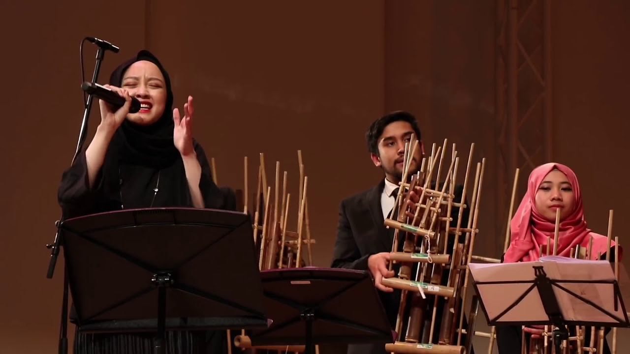 Bunda - Angklung Hamburg Orchestra ft. Gita & Paulus (Live)