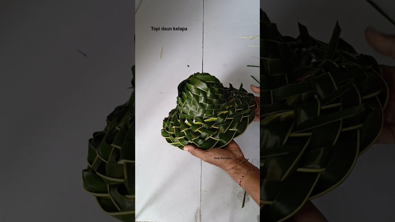 topi dari daun kelapa