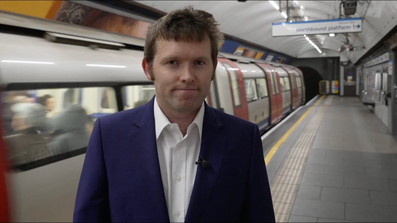 Northern line Tube delays caused by Stockwell signal failure