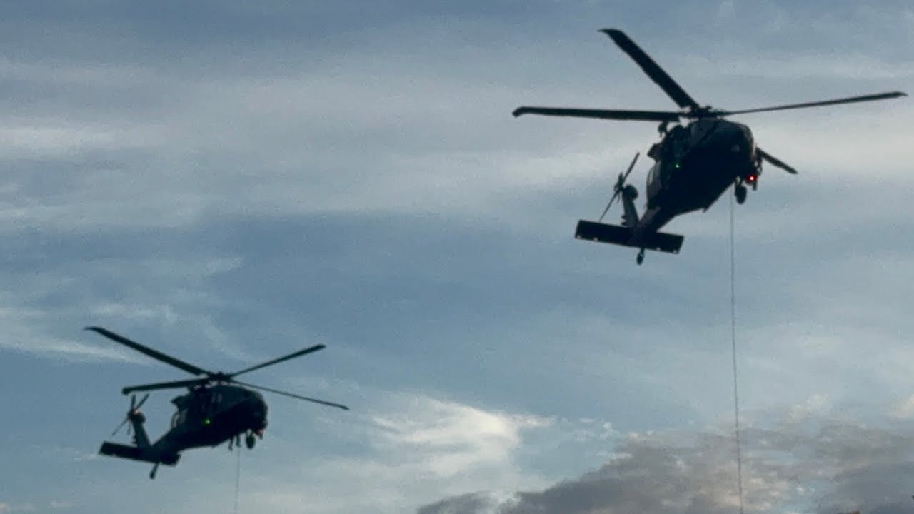   Army Choppers and Troops Repel Down into Daytona International Speedway🇺🇸 #nascar #army #cokezero 