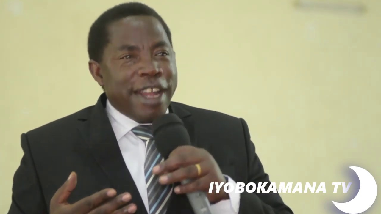 Ubuhamya bwa Rev.Past Nzabonimpa Canisius bwarijije abantu/Burya Imana ikura kure pee!!/Akira ijambo
