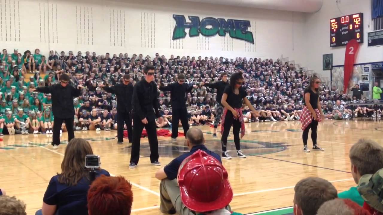 ThunderRidge HS Field Day 14'-15' Senior Dance