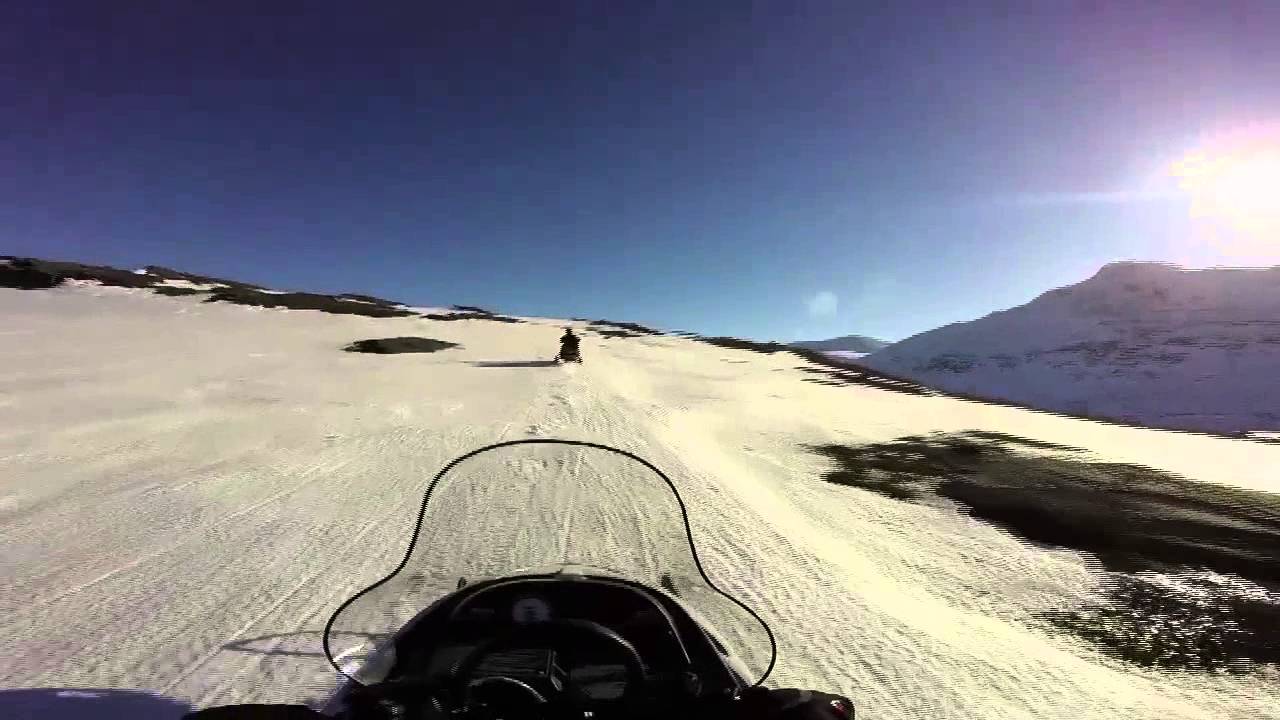 Snowmobile Tour on Ul&oslash;ya