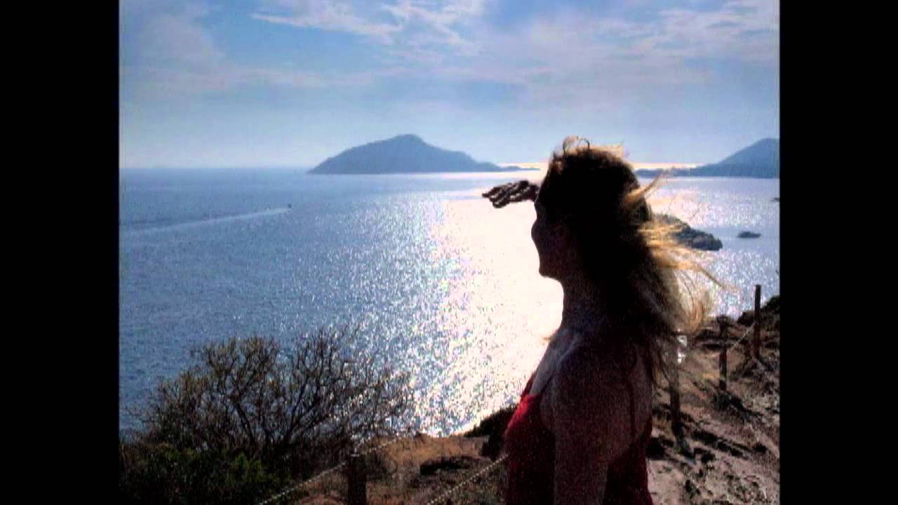 Της Αττάλειας τα νερά (Έρι Πάλι) Παραδοσιακό νησιώτικο