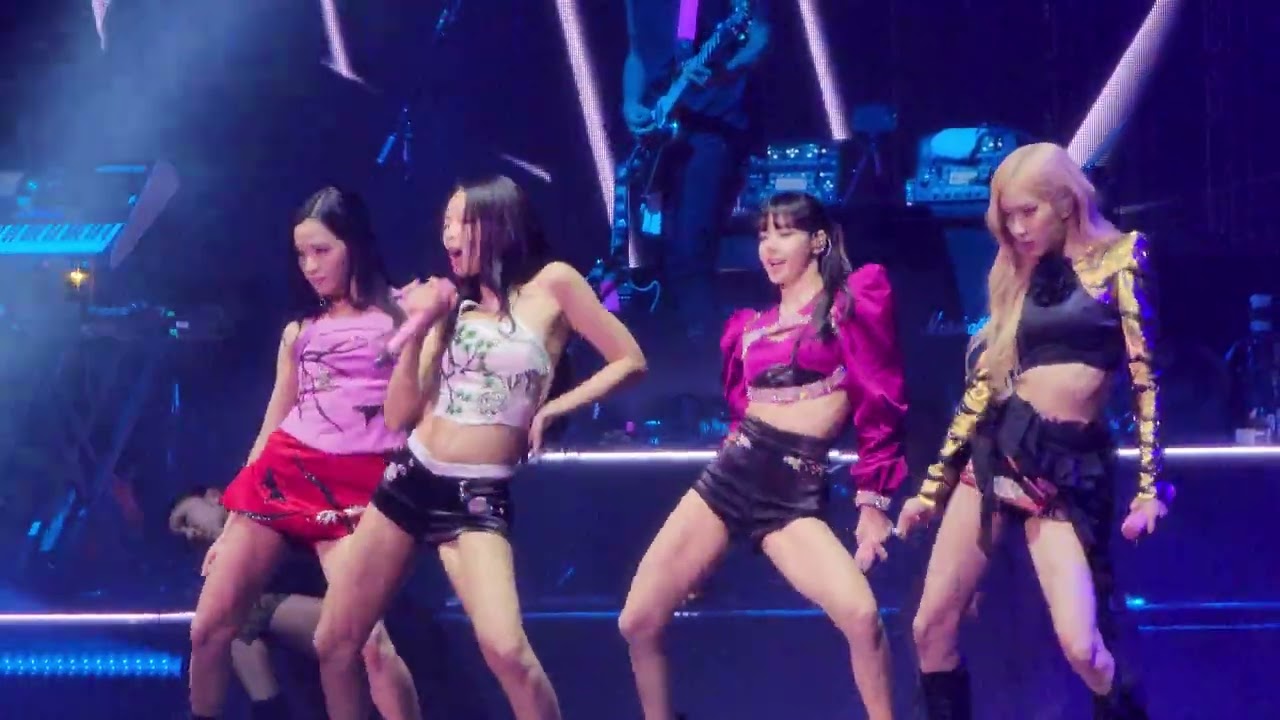 Blackpink - Crazy Over You Live - 10/25/22 - Dallas, TX (Day 1) - Born Pink Tour