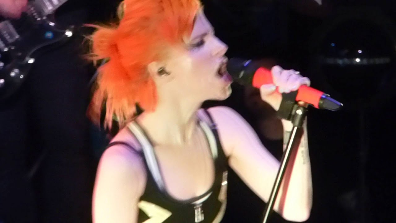 4/19 Paramore - Brick By Boring Brick @ Parahoy (Show #2) 3/07/16